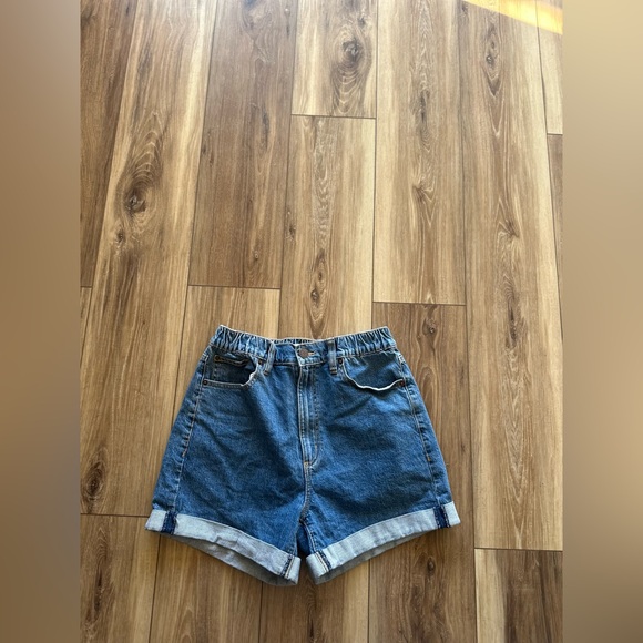 Garage Denim women’s mom Shorts size 7/28 - Picture 1 of 5